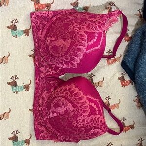 Lace Push-Up Bra - Fuchsia